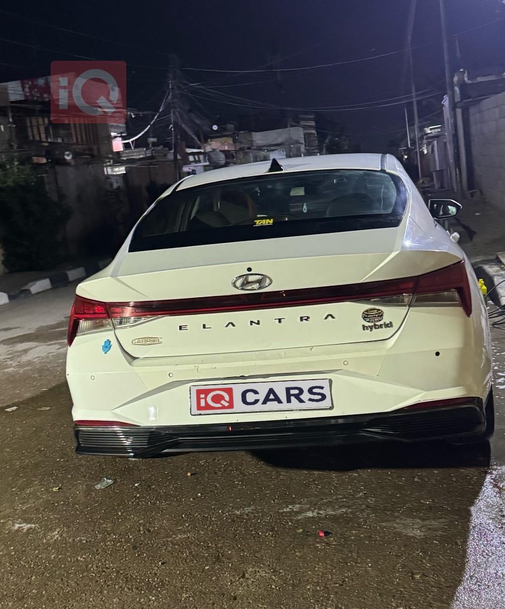 هيونداي النترا